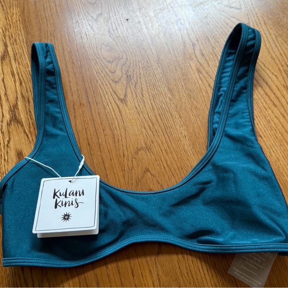 Kulani Kinis Top
